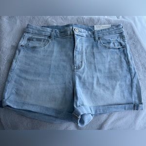 AE Curvy High Rise Shorts